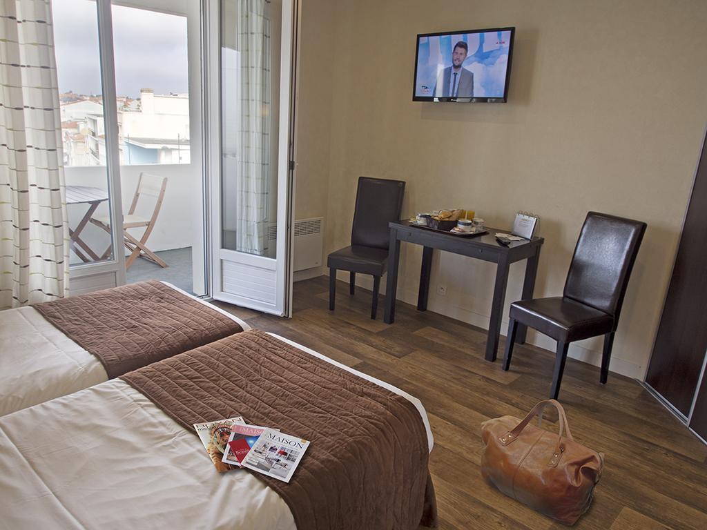 Hotel Belle Vue Royan Bagian luar foto